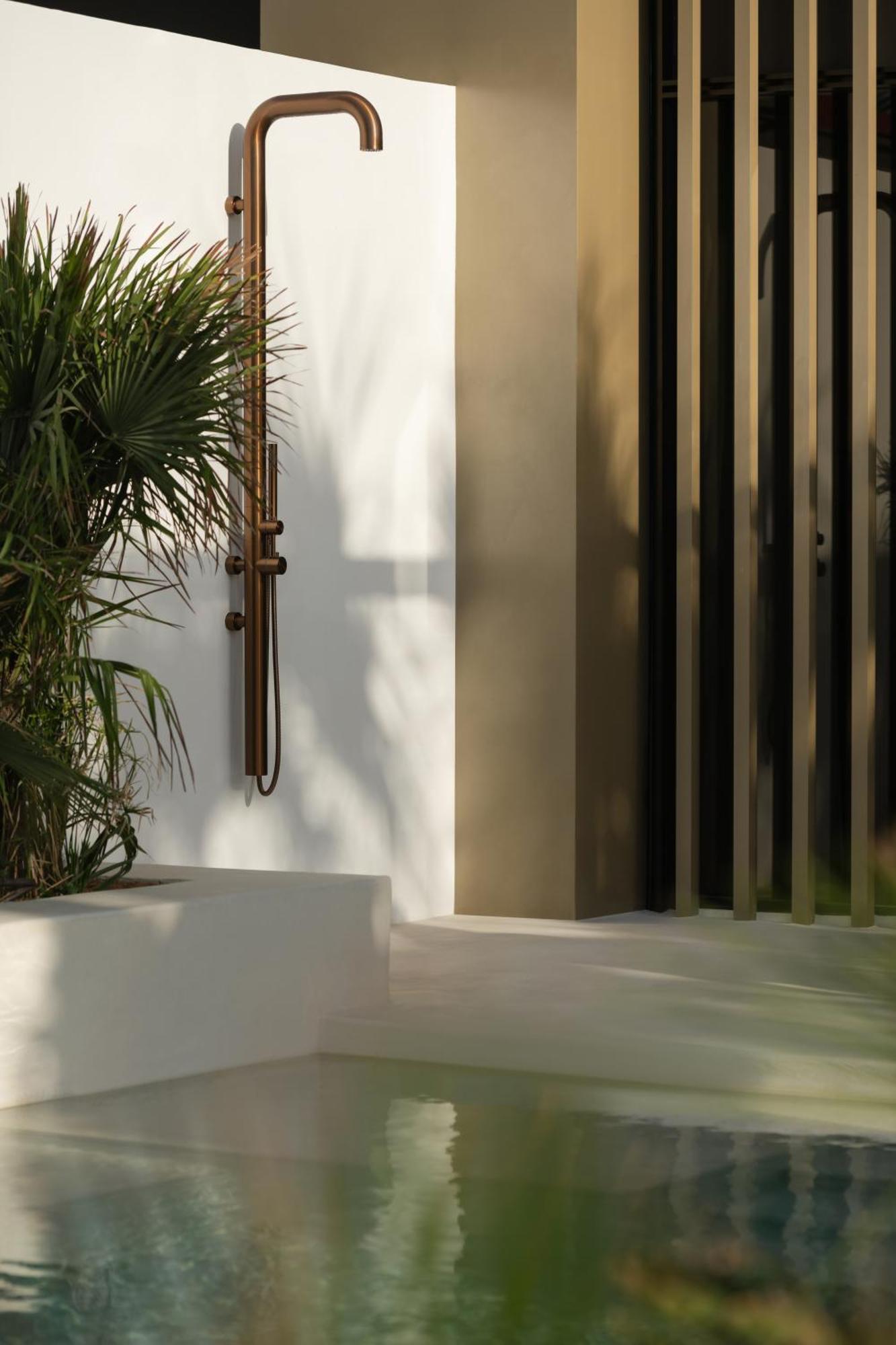 Resort Delano At Bluewaters 5*